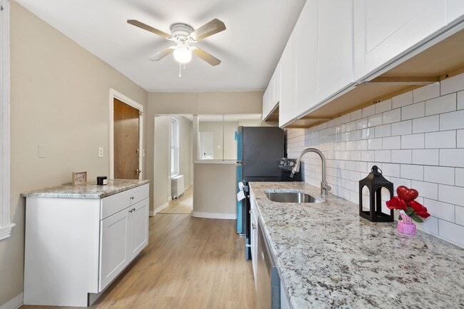 Photo - 5843 Magnolia St