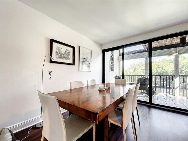 Photo - 1100 SE 5th Ct Unidad 55
