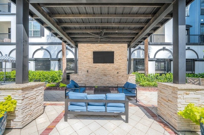 Fotografía general de Calais Midtown - Calais Midtown