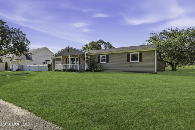 Photo - 1200 Lawrence Ave
