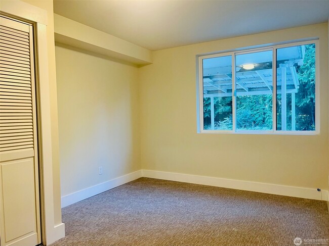 Photo - 9359 Forest Ct SW