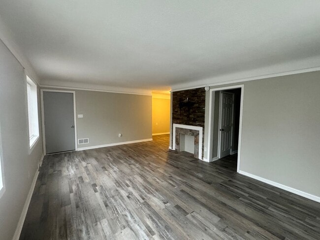 Photo - 1453 Harvard Blvd Unit 2