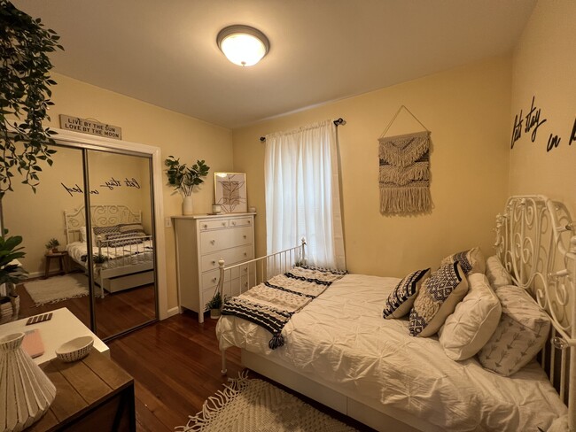 Photo - 38 Gorham St Apartment Unit 1