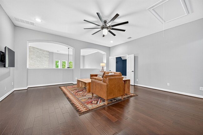 Building Photo - 6854 Adrienne Arbor Dr Rental
