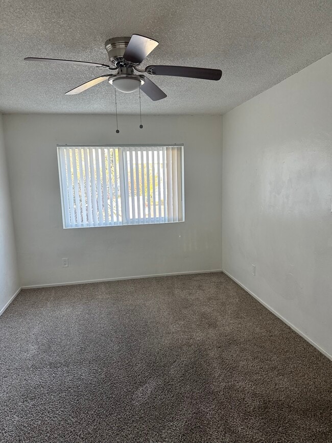 Photo - 8202 Ashgrove Dr Unidad 14