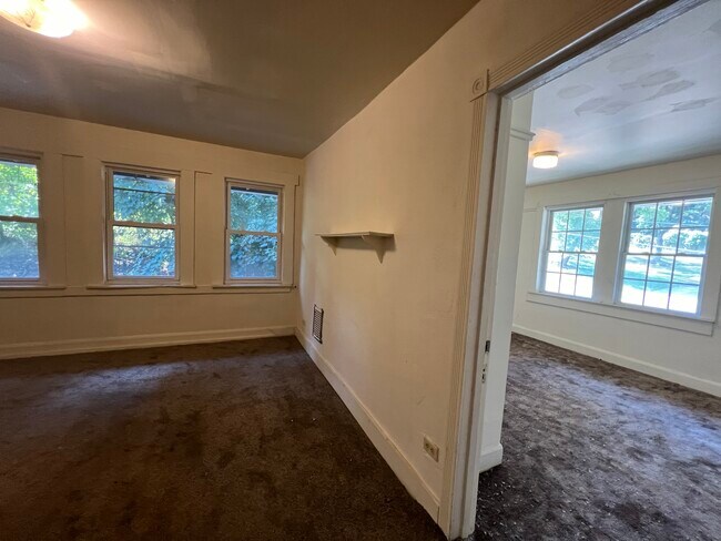 Photo - 1207 Sarah St Unidad 1207 Sarah Ave B