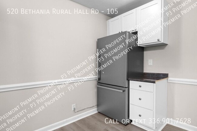 Photo - 520 Bethania-Rural Hall Rd Unit 105