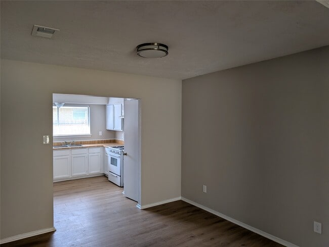 Photo - 11019 Clear Fork Dr