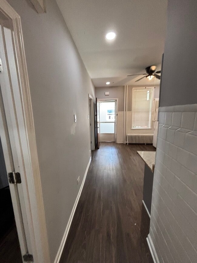 Photo - 3053 N Elbridge Ave