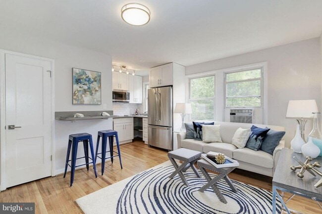 Photo - 4004 Beecher St NW Unit 301