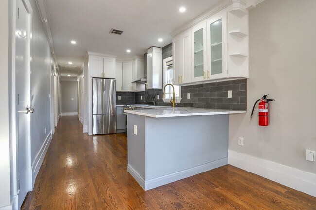 Photo - 40 Grant St Unit 2