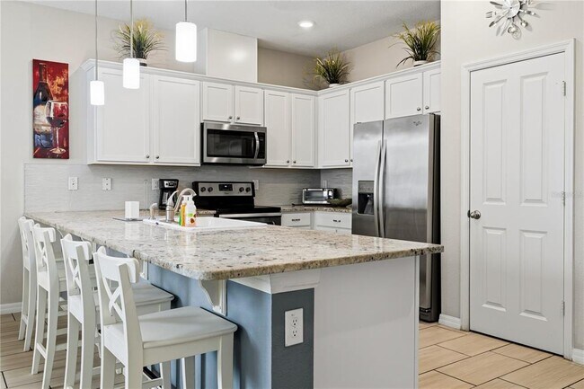Photo - 5152 Adelaide Dr