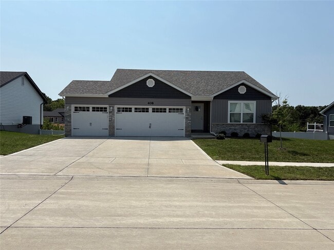 Photo - 408 Andrew Joseph Dr