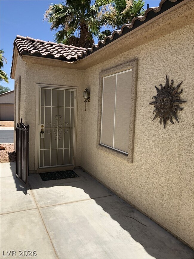 Photo - 3034 Seaford Peak Dr