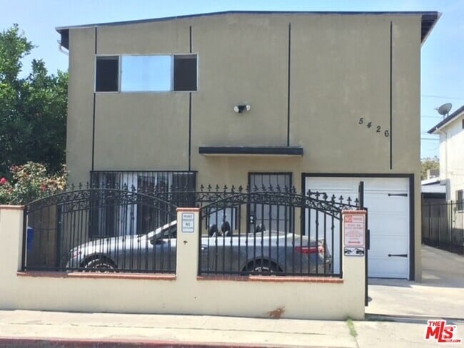 Building Photo - 5426 Blackwelder St Unit 4 Rental