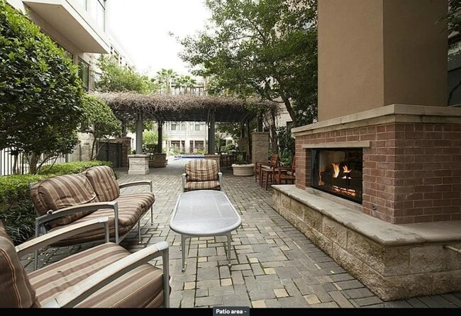 1901 Post Oak Blvd Unit 1401