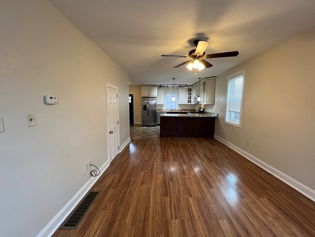 Photo - 6368 Morrowfield Ave