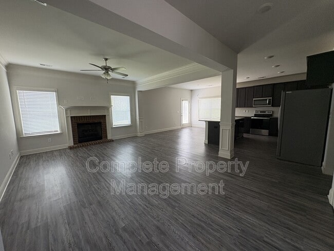 Photo - 7 Wescott Hill Way SE