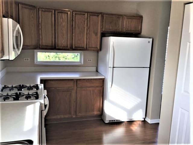 Photo - 185 E Silver Oaks Dr