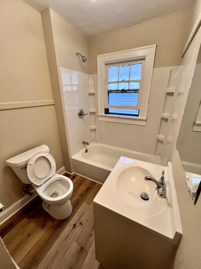 Photo - 3711 Boulevard Pl