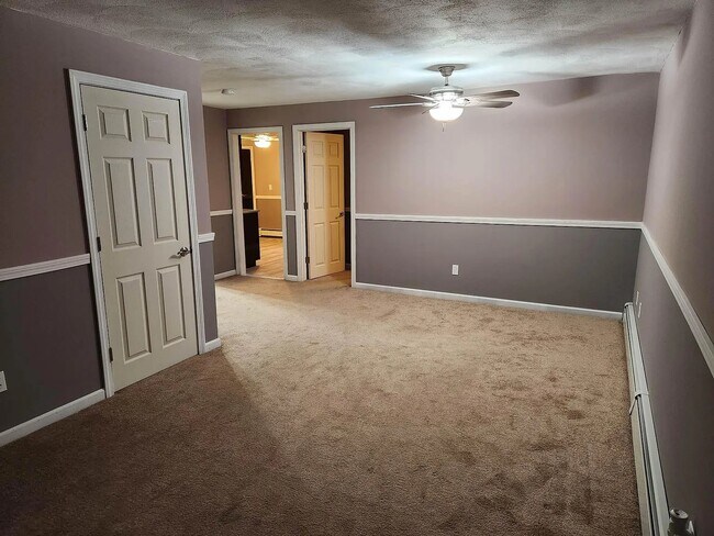2008 Mineral Spring Ave Unit 12