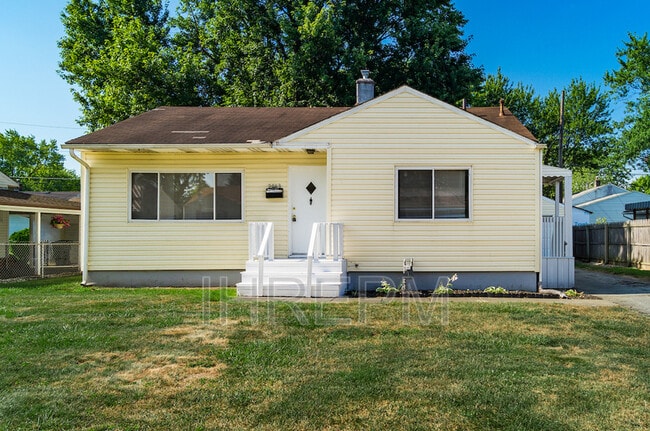 Building Photo - 2063 Belcher Dr Rental