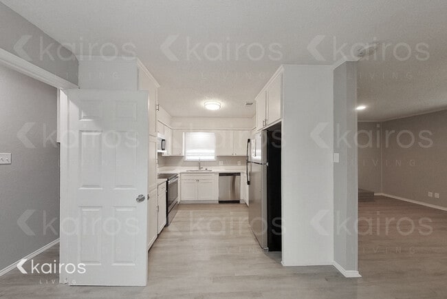 Photo - 7148 Misty Meadow Dr S