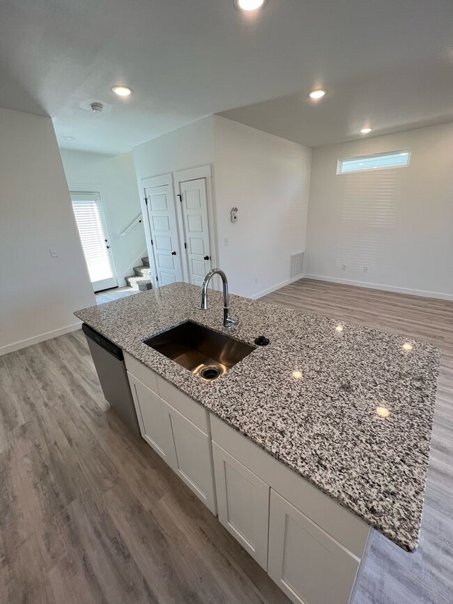 Photo - Featherston Village - Modern Living - 2 Be...
