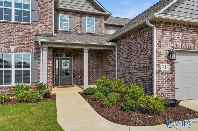 Photo - 212 Somerdale Ln