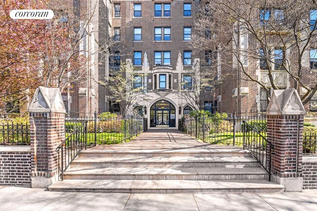 Photo - 255 Eastern Pkwy Condominio