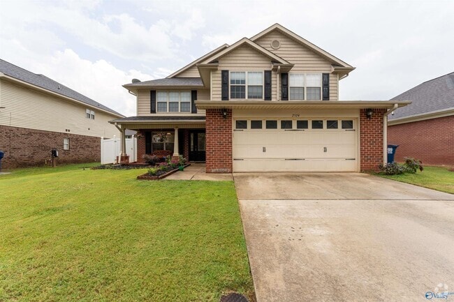 Building Photo - 2524 Oak Pl Dr SE Rental