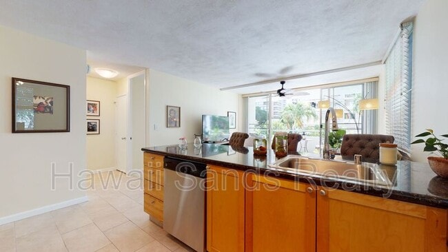 Photo - 430 Kaiolu St Unit #308