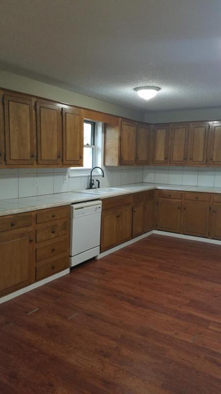 Photo - 1083 North Point Pleasant Rd