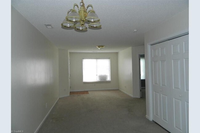 Photo - BEAUTIFUL 2 BED/ 2 BATH CONDO AVAILABLE NOW