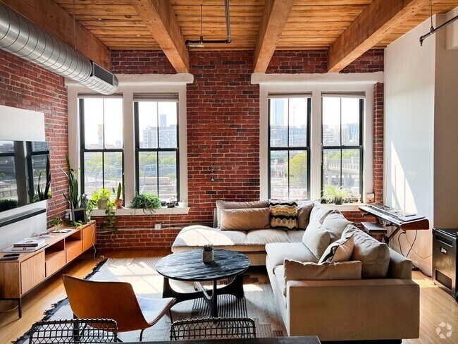 Building Photo - 9 W Broadway Unit 1 Rental