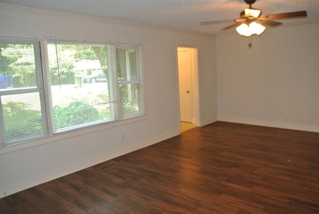 Photo - 45 Davie Cir