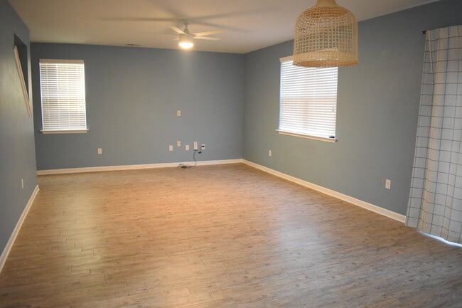 Photo - 145 Presley Ln