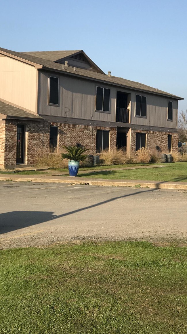 Photo - Kensington Square Apartments