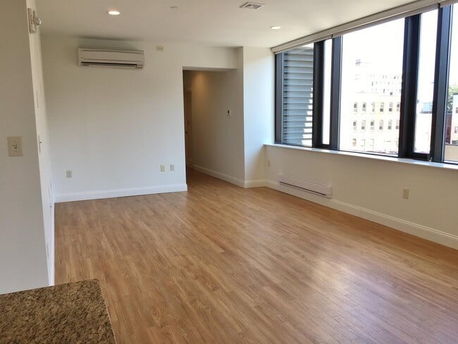 Photo - 875 Elm St Unit 212