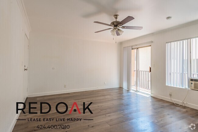 Building Photo - 4069 Oakwood Ave Unit 12 Rental