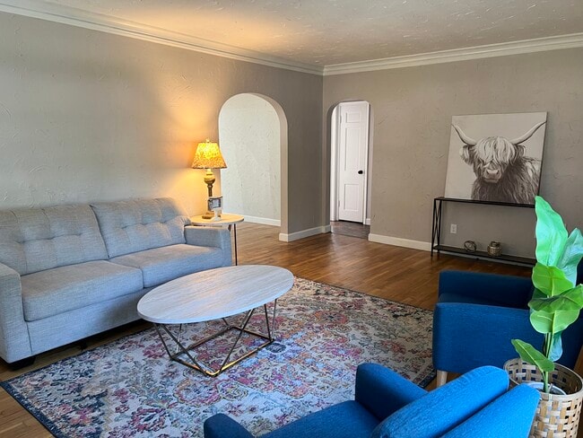 Photo - 1936 N Kansas Ave