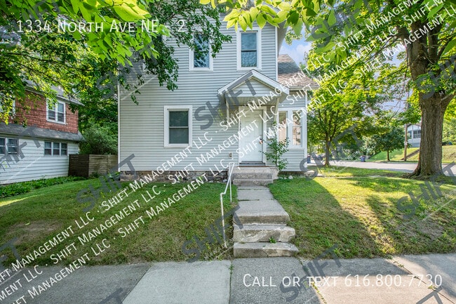 Building Photo - 1334 North Ave NE Unit 2