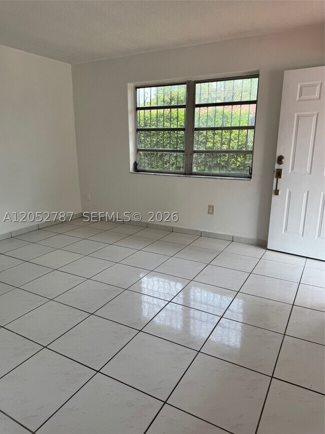 Photo - 3621 SW 12th St Unit 3621