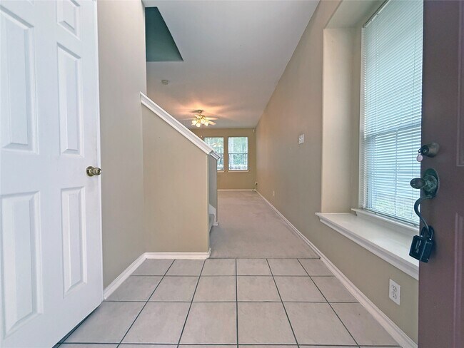 Photo - 63 Ledgestone Pl