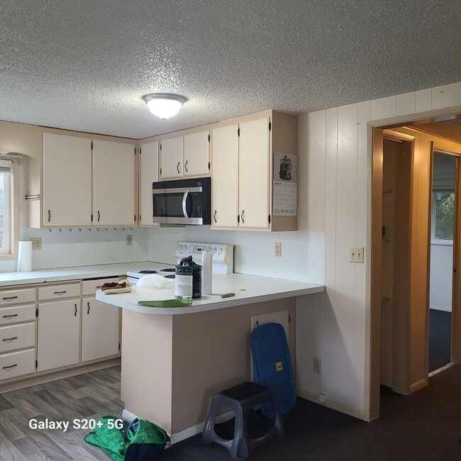 Photo - 2bd 1ba Home Washer and Dryer Hook Up