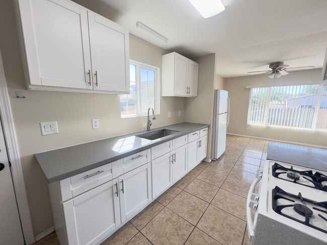 Photo - Newly Remodeled 3 bed/2 bath Home - Fully Gated!