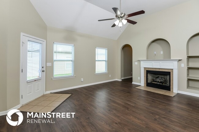 Photo - 4623 Rosser Loop Dr