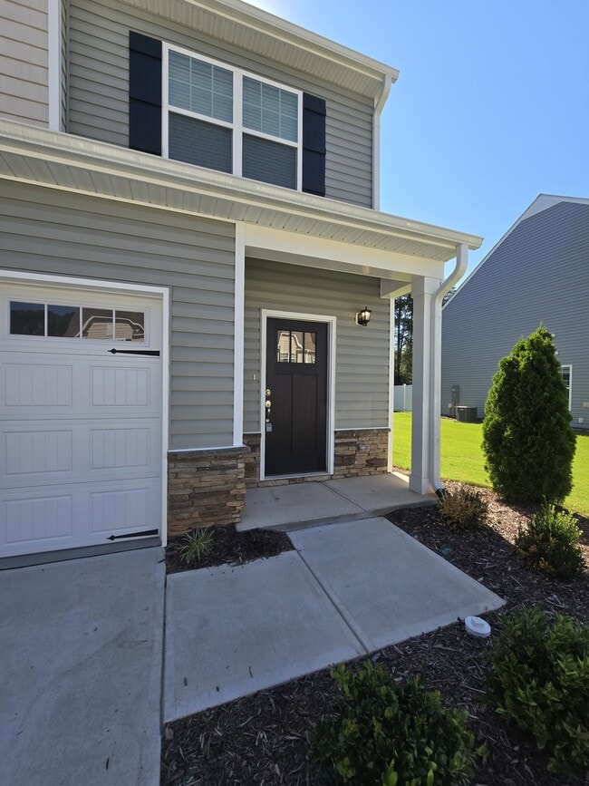 Photo - 807 Pryor St