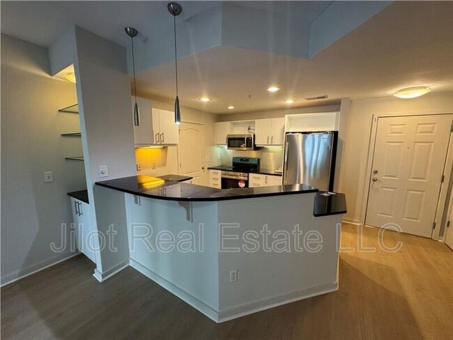 Photo - 390 17th St NW Unit 2061
