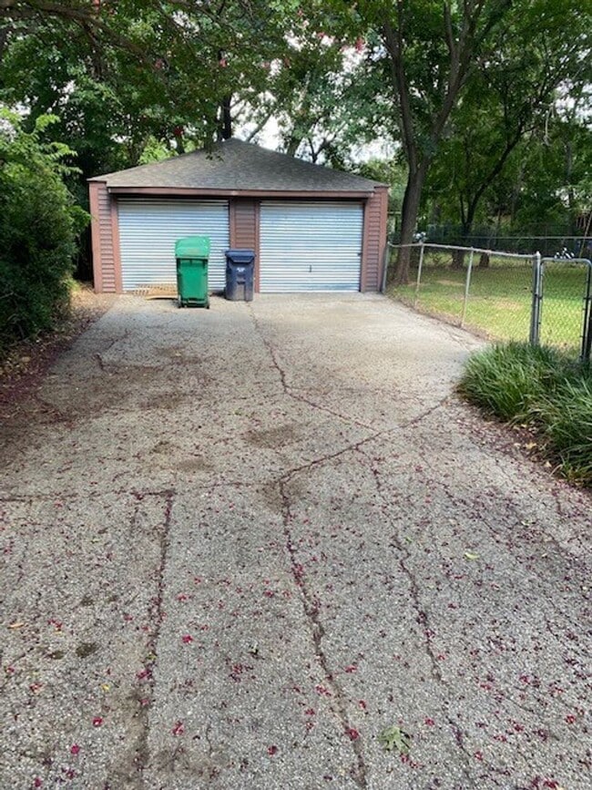 Photo - One bedroom duplex in Central Denton